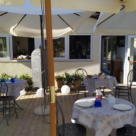 Valdorcia Belvedere B&B-3